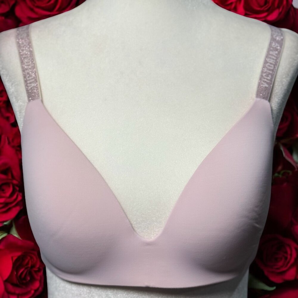 Victorias Secret Light Pink Bra 34C Lightly Plunge Style glitter logo straps